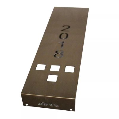 A placa de anodização do cobre e a de alumínio que dobra o CNC do laser cortou a folha de metal que processa as peças
