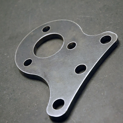 o laser de alumínio do metal do Cnc da folha de 300mm cortou o aço suave Q345B de fabricação de metal
