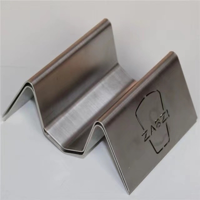 O laser feito sob encomenda do aço carbono cortou o laser de aço inoxidável de alumínio da precisão que corta serviços