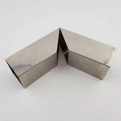 Laser do tubo do CNC de SS301 SS303 que corta serviços de aço inoxidável do tubo da chapa metálica das peças de aço