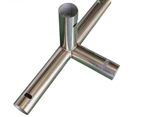 laser do tubo do CNC de 3mm API que corta o laser quadrado de aço inoxidável da tubulação do metal que corta o serviço