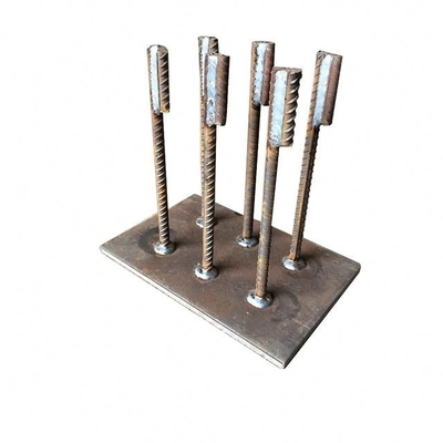as peças encaixadas de aço inoxidável de 18mm na solda concreta da construção zincam chapeado