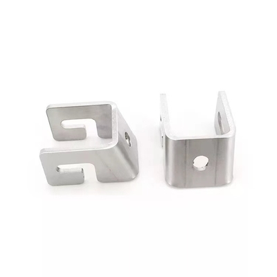 6mm anodizou o laser do metal do CNC que corta os suportes de ângulo da chapa metálica do aço carbono